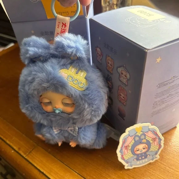 Blue Stars Bunny from the Cureplaneta Duoduo Lucky Delivery Series - Picture 7 of 10